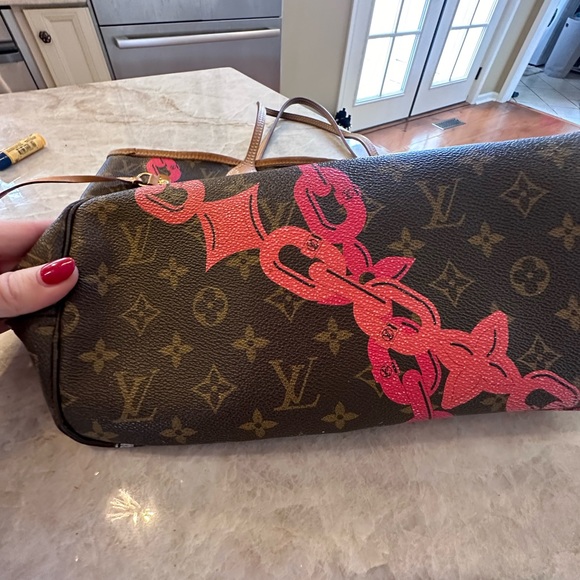 Louis Vuitton Monogram Limited Edition Neverfull MM Bay Chain - Picture 9 of 16